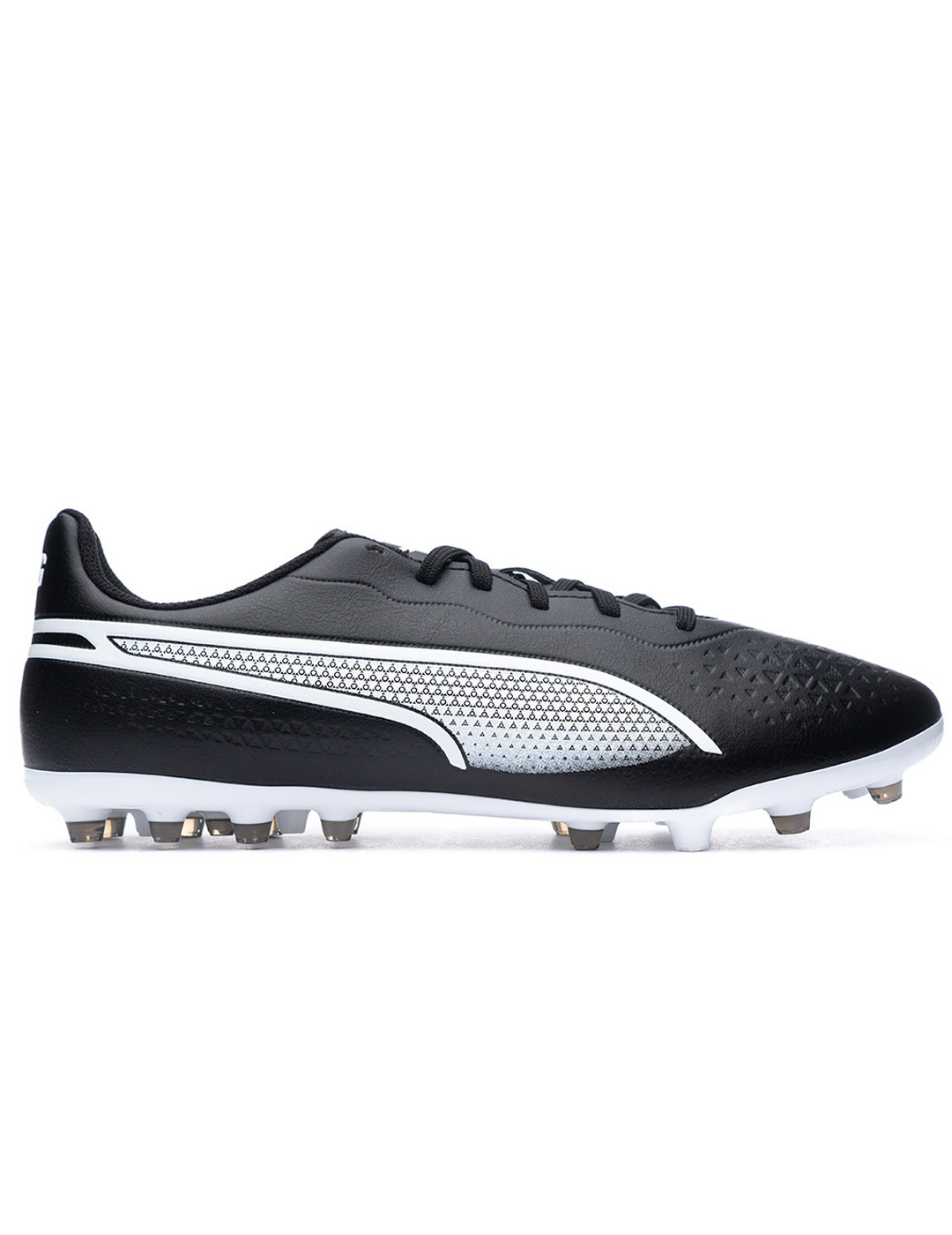 Zapatos de futbol hotsell puma king blancos jordan