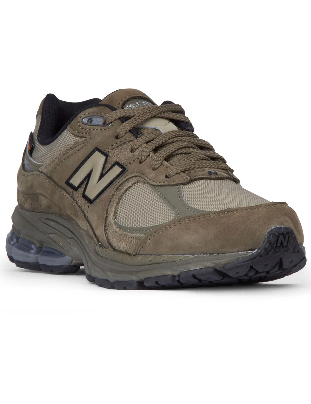 zapatilla hombe new balance 2002R, verde camuflaje