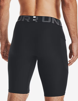 malla corta hombre under armour, negro