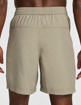 short hombre nike  FORM MEN'S DRI-FIT 7", verde