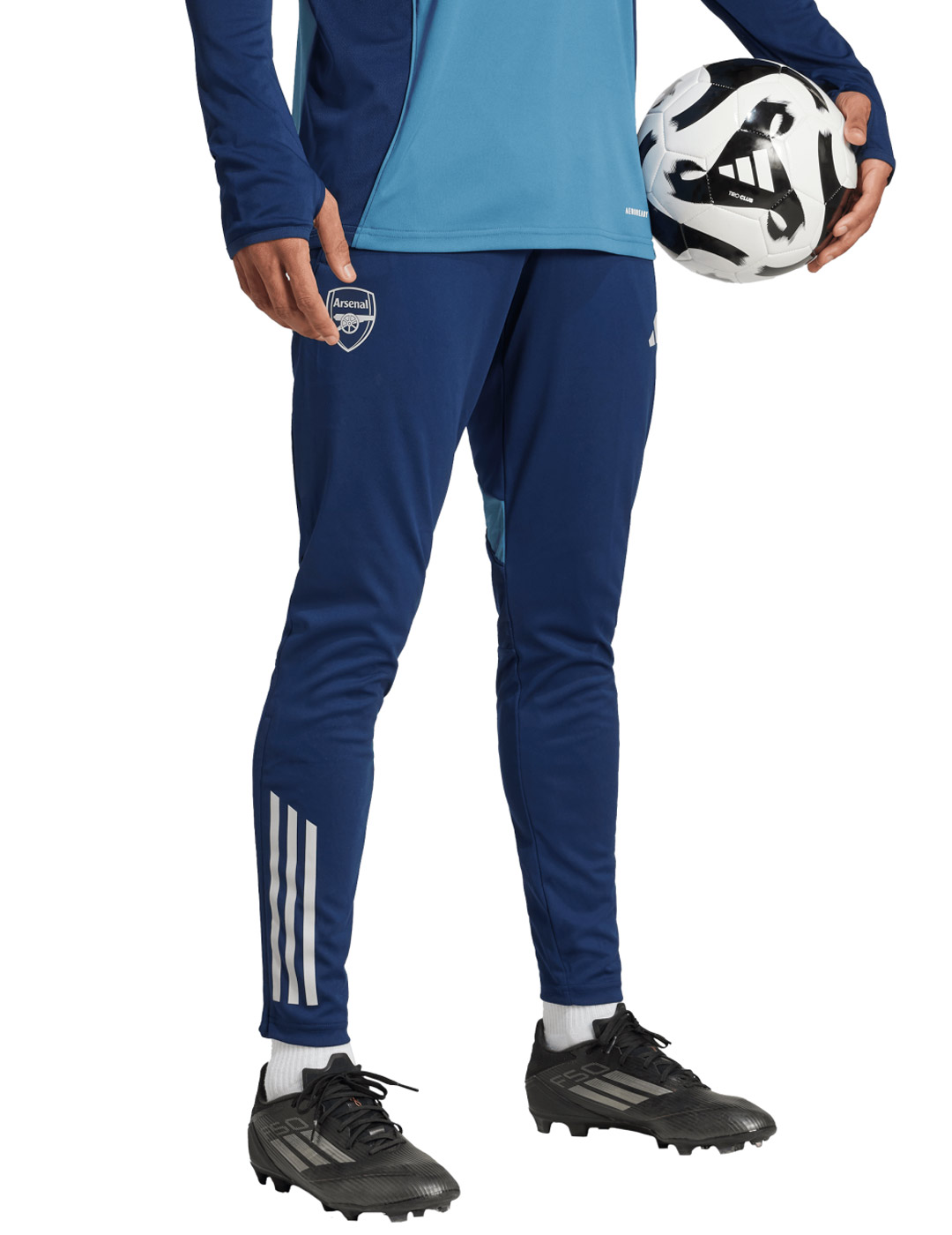 1751522642241 jj1785 4 apparel on model walking view white