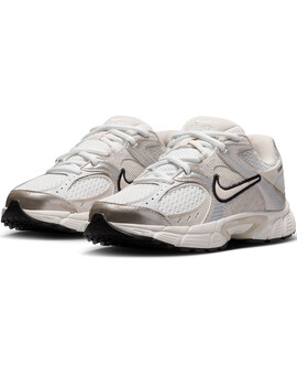 nike  V5 RNR junior, blanco roto