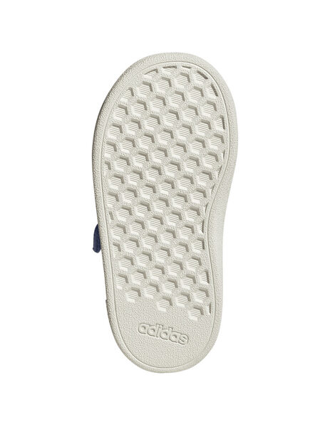 Gallery 1756996558780 jr2230 4 footwear photography bottom view white