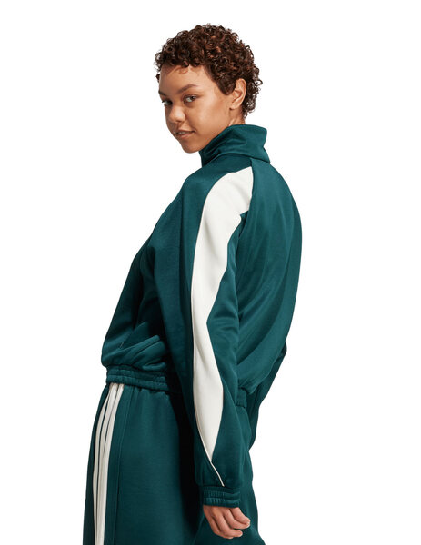 Gallery 1757480187822 jw0528 3 apparel on model back view white