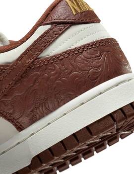 nike  DUNK LOW mujer. tostado/marrón
