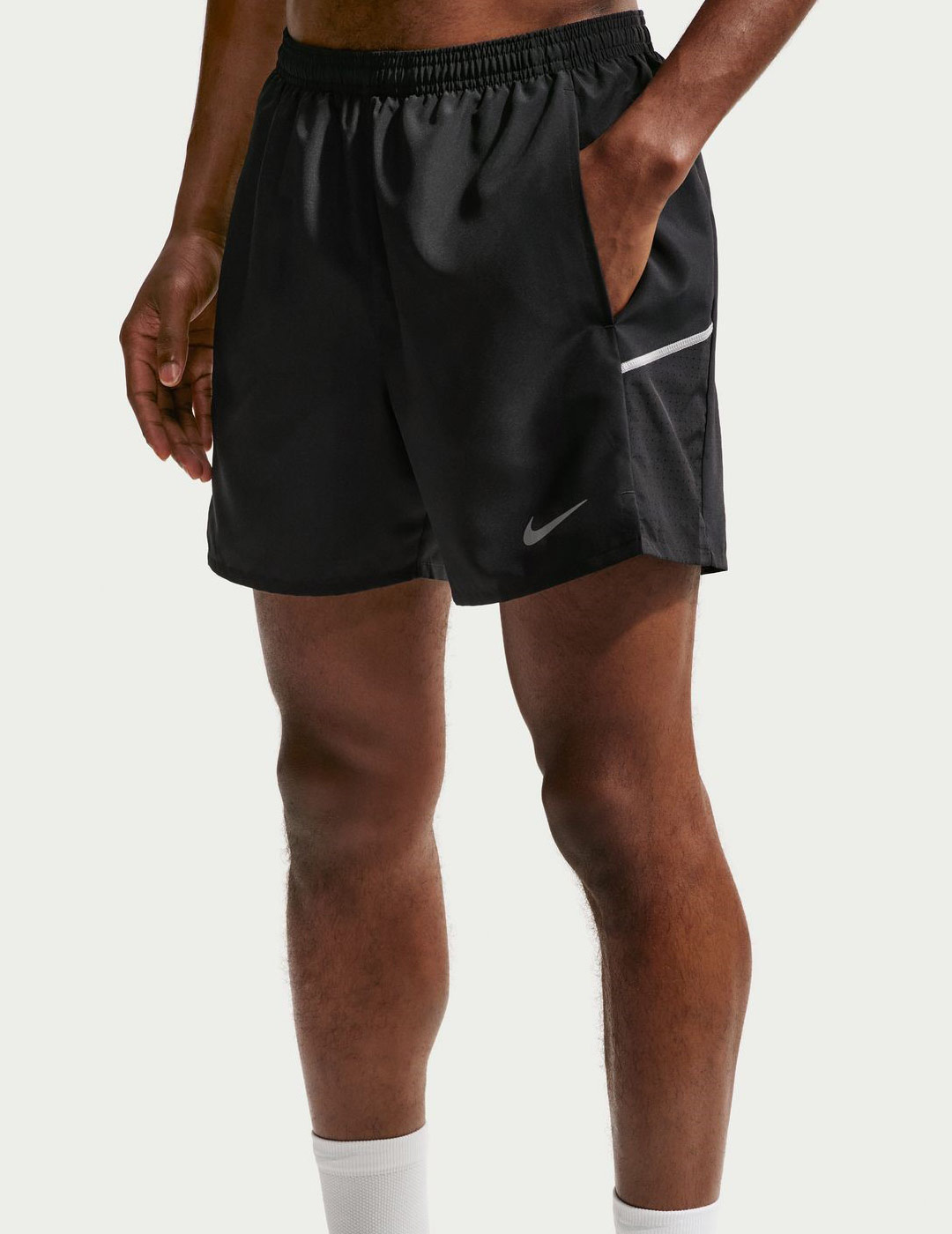 1776777116733 aurora if2044 010 phsym001 1500