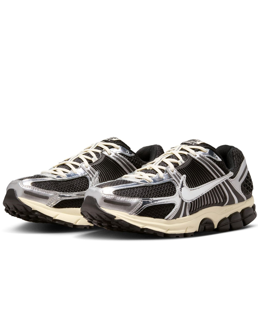 zapatilla hombre nike  ZOOM VOMERO 5, gris