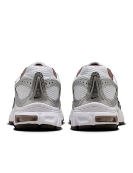zapatilla mujer nike  AIR MAX MOTO 2K ,blanco/plata/grana