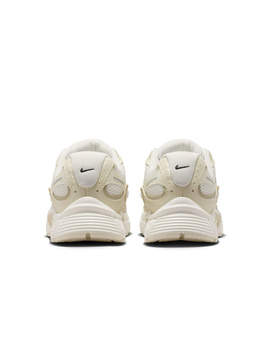 zapatilla nike mujer  V5 RNR SE, beige
