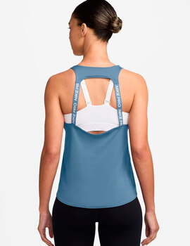 camiseta asas mujer nike  PRO WOMEN'S DRI-FIT, celeste
