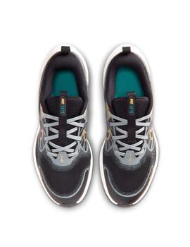 zapatilla nike junior  COSMIC RUNNER , negro/oro