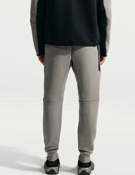 pantalón hombre nike  TECH FLEECE, verde