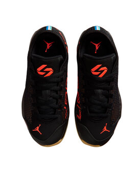 zapatilla baloncesto JORDAN LUKA DONCIC 77, negro