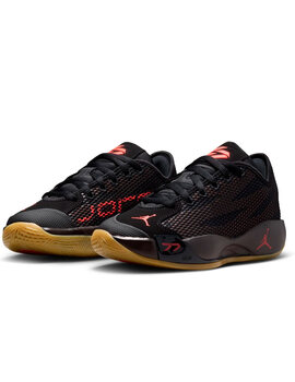 zapatilla baloncesto JORDAN LUKA DONCIC 77, negro