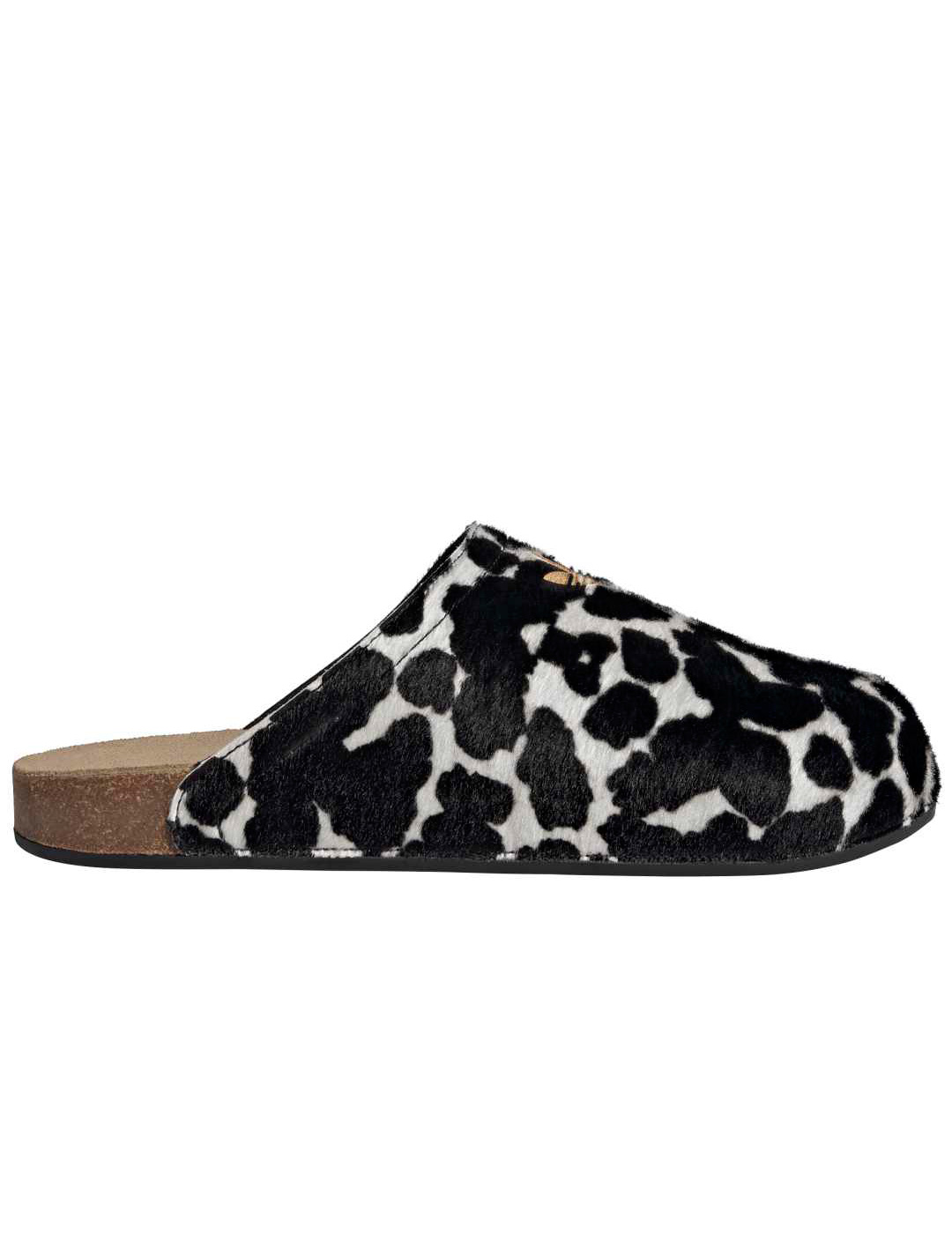 1791010915269 ki0407 1 footwear photography side lateral center view white