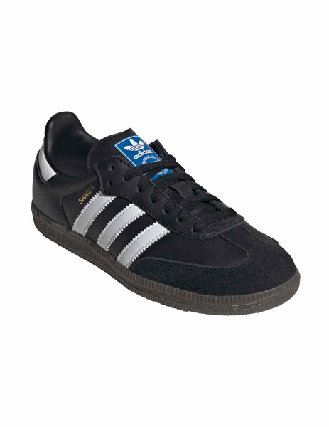 Gallery 1791045007617 ie3676 6 footwear photography front lateral top view white