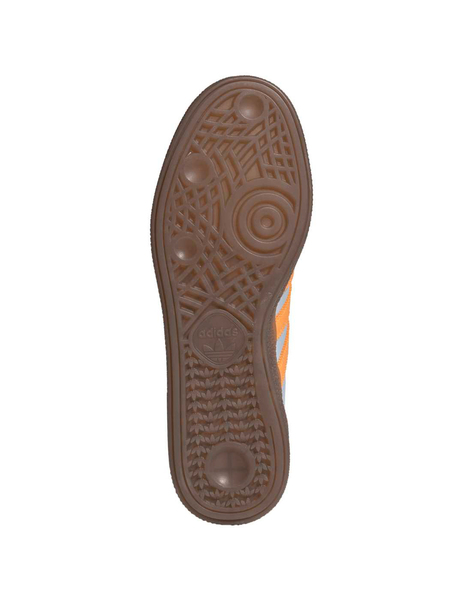 Gallery 1791265301602 ih6594 4 footwear photography bottom view white