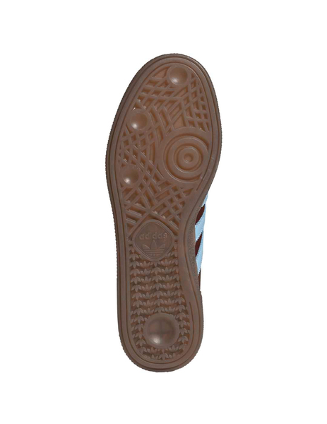 Gallery 1791265545786 ih6596 4 footwear photography bottom view white