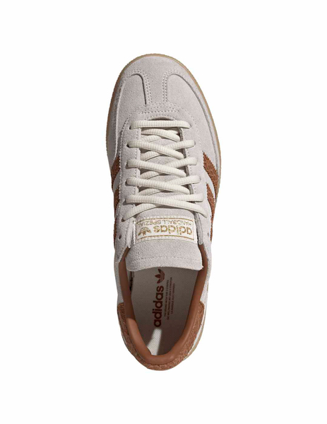 Gallery 1791266304004 ih1511 3 footwear photography top portrait view white