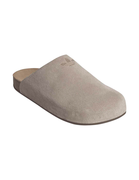 Gallery 1791266802574 ih6906 6 footwear photography front lateral top view white