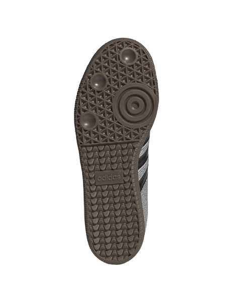 Gallery 1791267848946 ih9055 4 footwear photography bottom view white