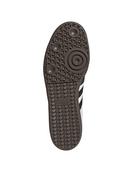 Gallery 1791268626200 b75806 4 footwear photography bottom view white